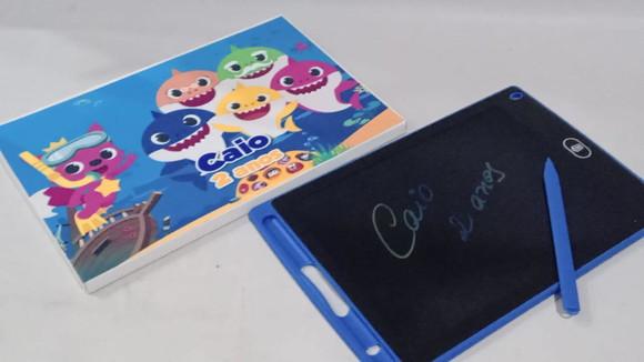 Lembrancinha Baby Shark _ Lousa Tablet