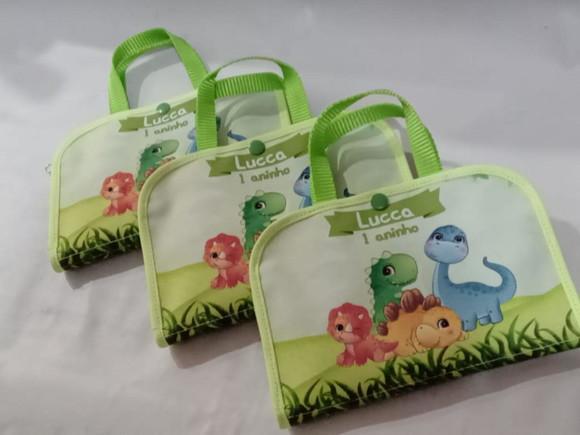 Lembrancinha Dinossauro Baby _ Lousa de Tecido