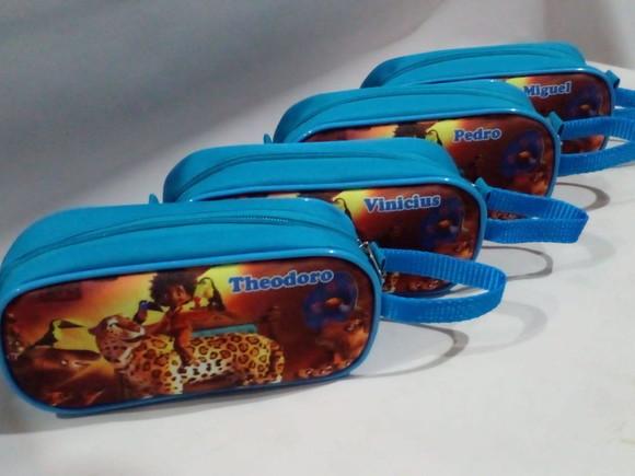 Lembrancinha Encanto - Estojo
