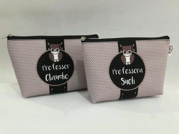 Necessarie professores