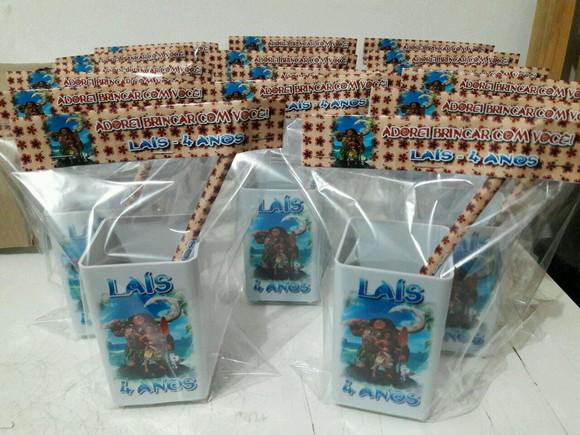 porta lápis com lapis_moana