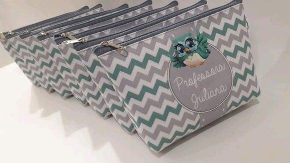 Necessarie professores
