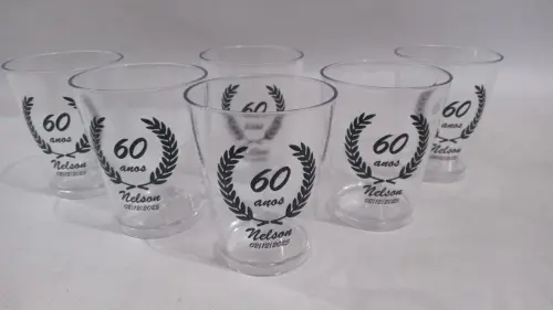 Copo Shot_ 60 Anos