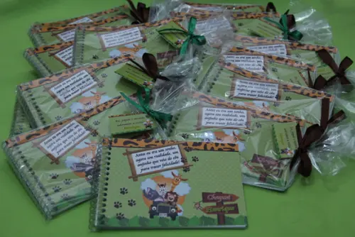caderneta personalizada safari