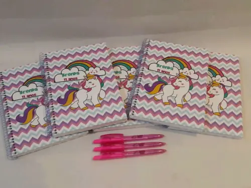 caderno personalizado e caneta