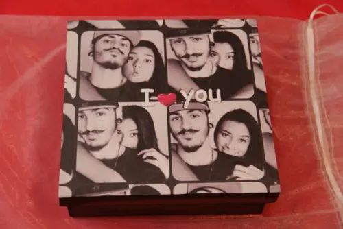 Caixa com fotos