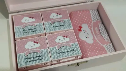Caixa recordação _nuvem menina