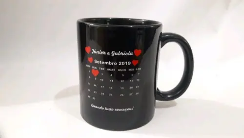 Caneca e almofada calendario _ presente dia dos mamorados