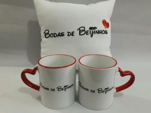 Caneca e almofada _ namorados
