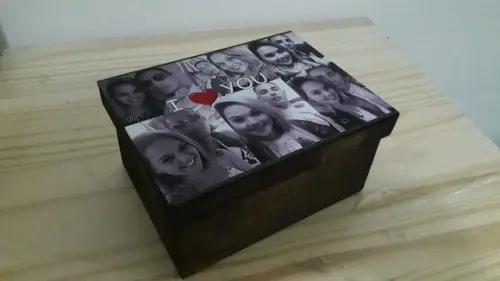 Caneca porcelana na caixa
