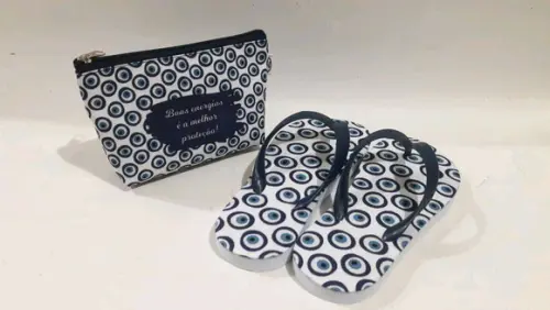 Kit chinelo + necessarie_presente natal