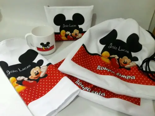 Kit escolar mickey