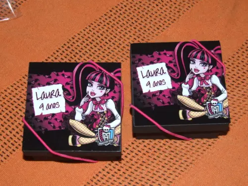 Lembrancinha Caixa Personalizada