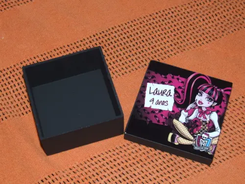 Lembrancinha Caixa Personalizada