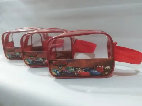 Lembrancinha Carros _ Estojo