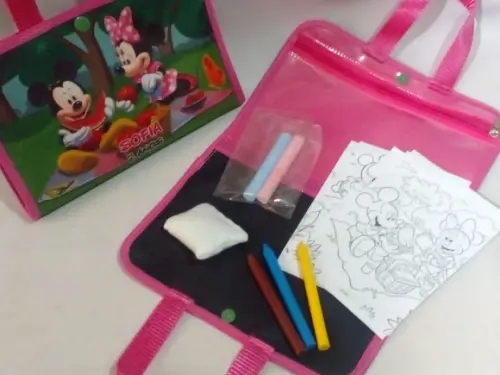 Lembrancinha Mickey e Minie _ Lousa de Tecido