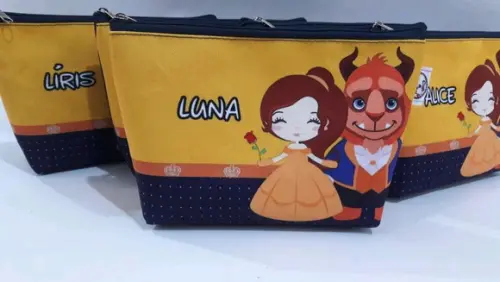 necessarie a bela e a fera