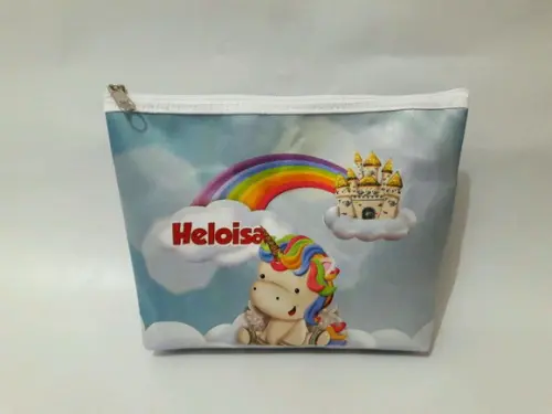 Necessarie unicornio