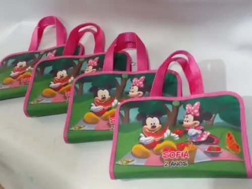 Lembrancinha Mickey e Minie _ Lousa de Tecido