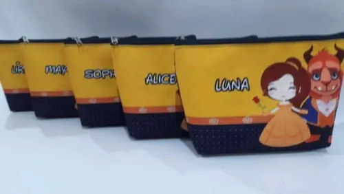 necessarie a bela e a fera
