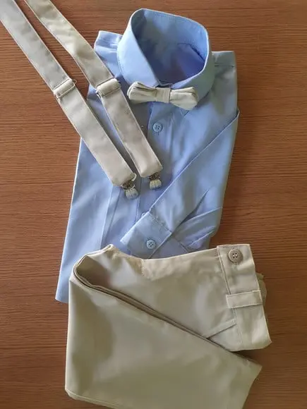 Camisa Azul Bebe com Calça e Kit Suspensorio com Gravata