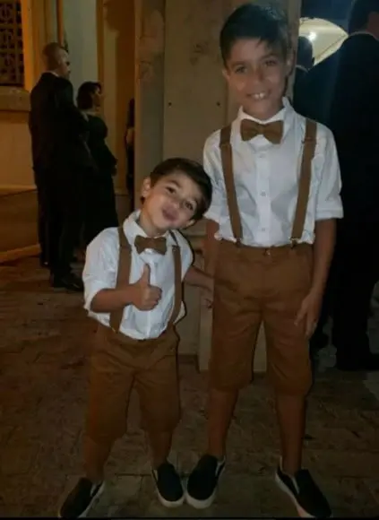 Roupa Pajem Caramelo