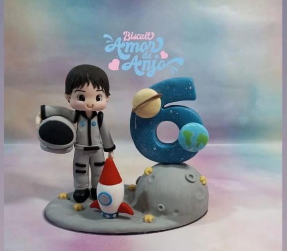 Topo de Bolo Astronauta