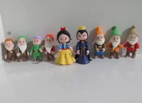 Kit para Lembrancinha Biscuit a Branca de Neve e os 7 Anões