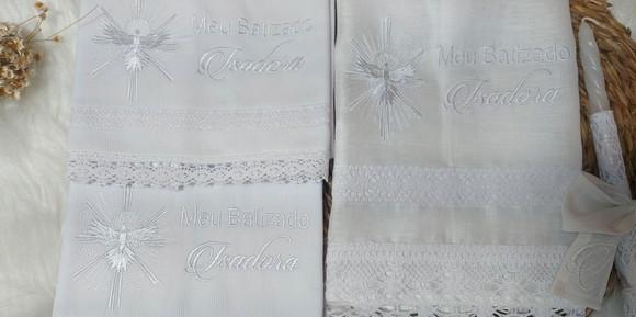 Kit Batizado Toalha Linho + Fralda de Boca e Ombro + Vela