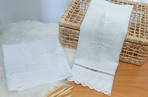 Kit Batizado: Toalha em Linho e Fralda Personalizada
