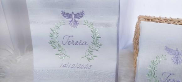 Kit Batizado: Toalha em Linho e Fralda Personalizada