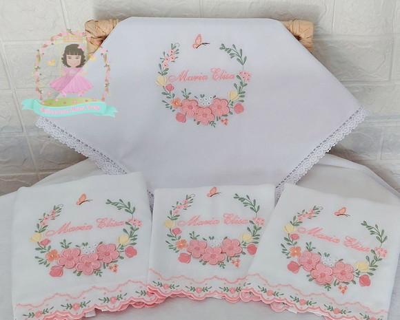 Kit Cueiro 400 Fios e Fraldas Barra Bordada Floral Rosé