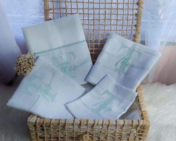 Kit Fraldas e Cueiro Linha Premium Luxo