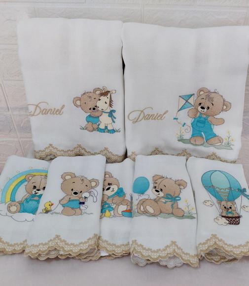 Kit Fraldas Personalizadas Barra Recortada Urso Delicado
