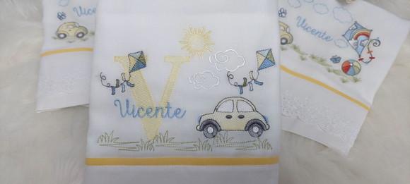 Kit Fraldas Personalizadas Carro Delicado Luxo