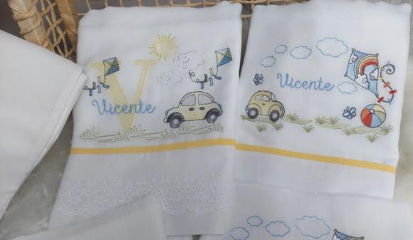 Kit Fraldas Personalizadas Carro Delicado Luxo