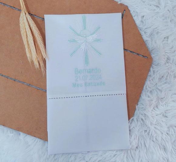 Toalha Batizado Divino Espírito Santo + Vela Batizado