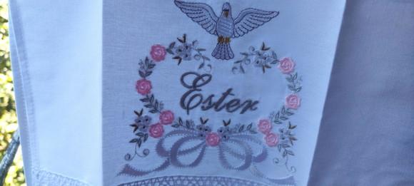 Toalha Batizado Espírito Santo Floral+ Vela