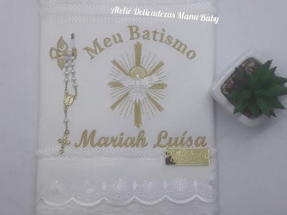 Toalha bordada batizado