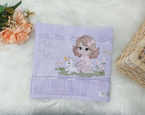 Toalha de Lavabo Boca Boneca Unicórnio Floral Personalizada