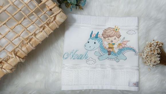 Toalha de Lavabo Boca Príncipe Personalizada