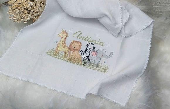 Kit 3 Peças Fraldas Safari Luxo Delicado Dia a Dia