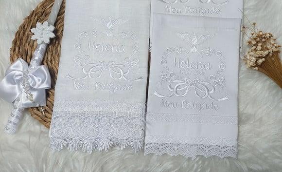 Kit Batizado Toalha Linho + Fralda de Boca e Ombro + Vela