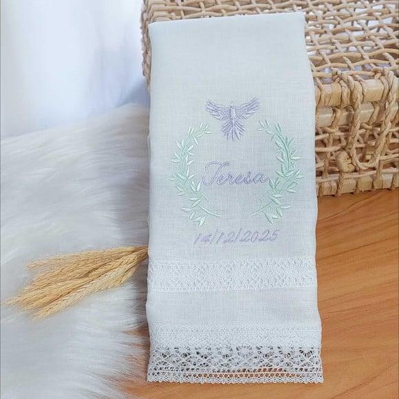 Kit Batizado: Toalha em Linho e Fralda Personalizada