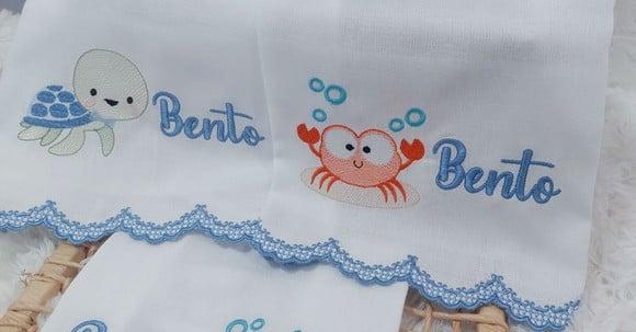 Kit Fraldas Personalizadas Barra Recortada Fundo do Mar Luxo