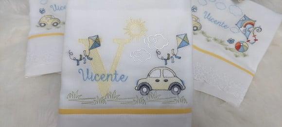 Kit Fraldas Personalizadas Carro Delicado Luxo