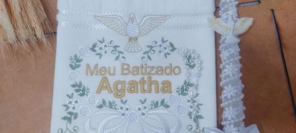 Toalha Batizado Floral Espírito Santo Bordado Dourado