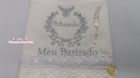Toalha bordada batizado
