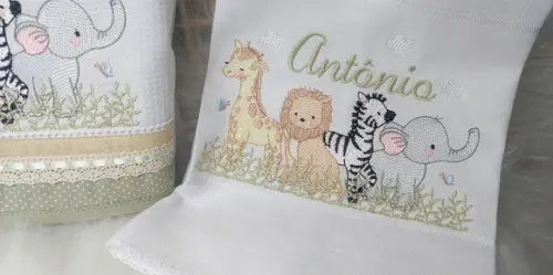 Kit 3 Peças Fraldas Safari Luxo Delicado Dia a Dia