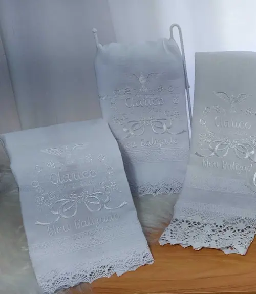 Kit Batizado: Toalha em Linho e Fralda Personalizada